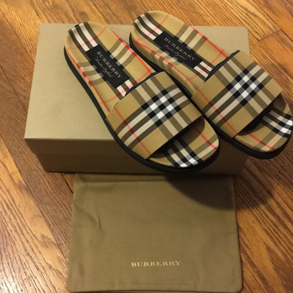 burberry slides mens